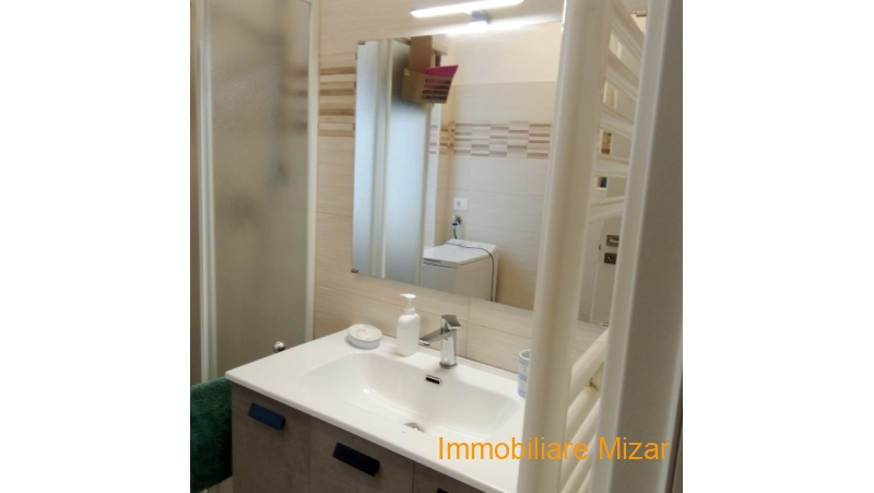 98e47fdf-2839-4c8b-94d9-4b8248a1da0d