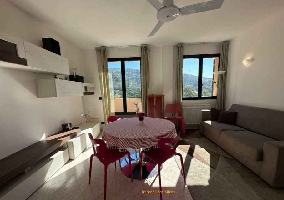 Bilocale con splendida terrazza a Castellaro