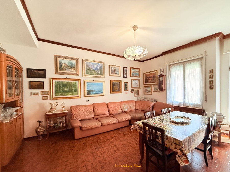 Trilocale in zona Baragallo 