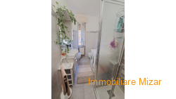#[+à