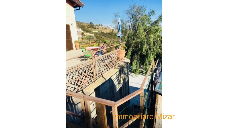 5cfd1b87-6e4d-4ec4-9dc8-cc4d8a219624